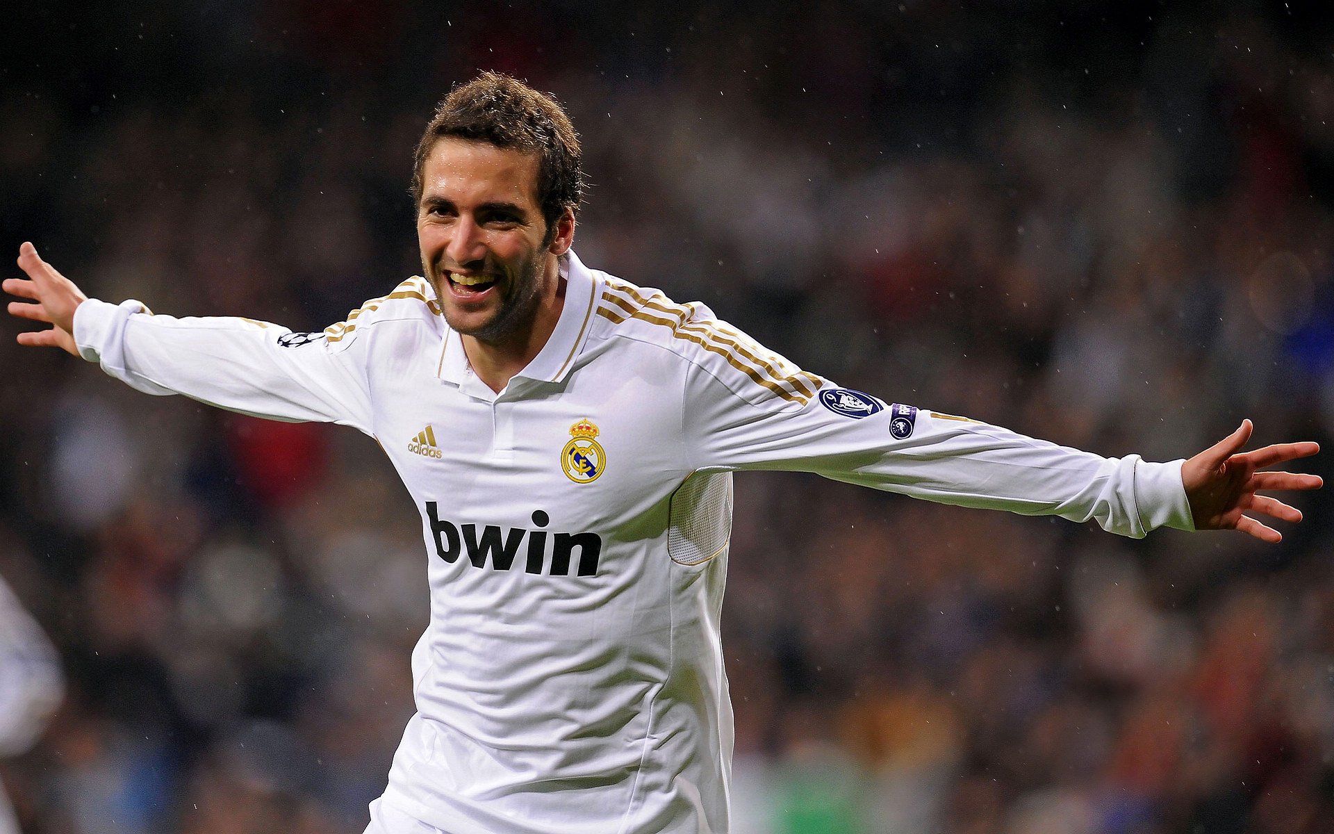 楚阿梅尼破纪录之夜，巴西如何逆转比利时，重铸桑巴荣耀